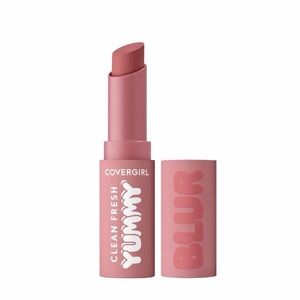 PEAR-FECTLY BLUR Covergirl Yummy Lipstick